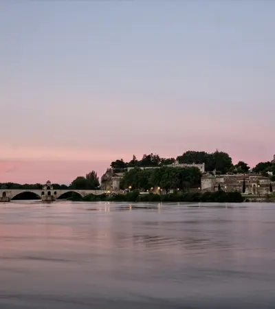 house swap in avignon
