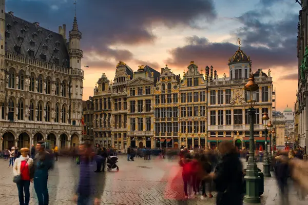 Home Swap Belgium - Connectivity: Belgium's Digital Backbone