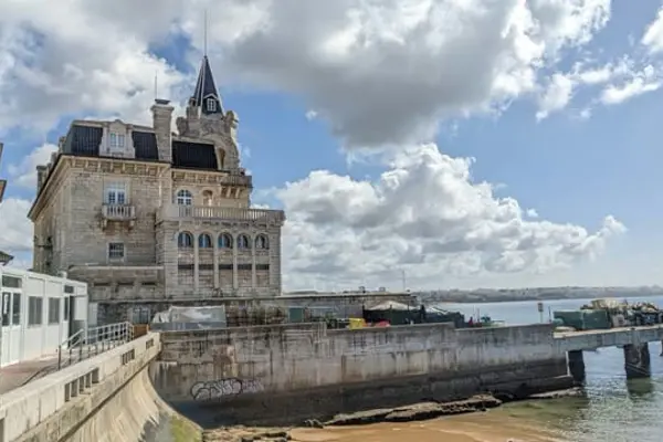 Home Swap Cascais - Cultural Treasures Around Every Corner