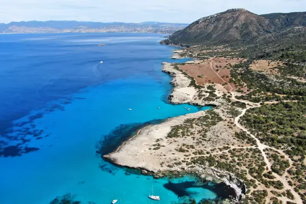 Home Swap Cyprus - Wi-Fi Wonders and Work-Friendly Spaces