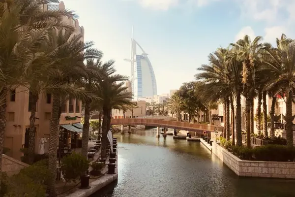 Home Swap Dubai - Soak Up the City—and Stay Productive