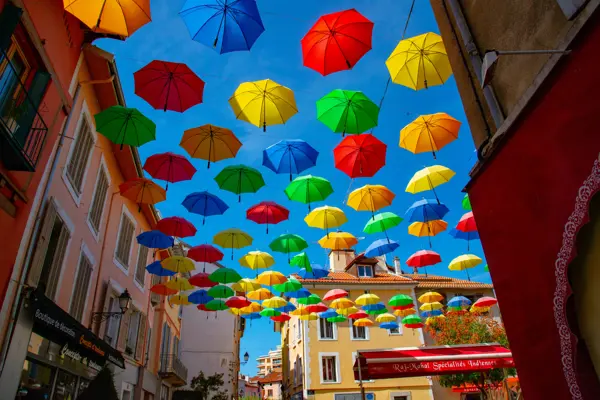Home Swap France - Festivals and Fashion: Vive la France!