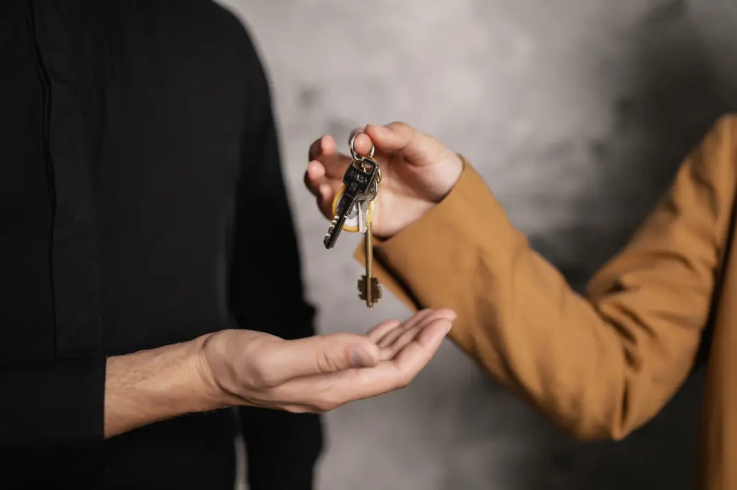 How to Coordinate Key Exchange for Your Home Swap?