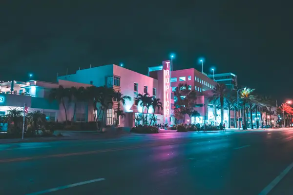 Home Swap Miami - Unwind with a Night Out on the Town