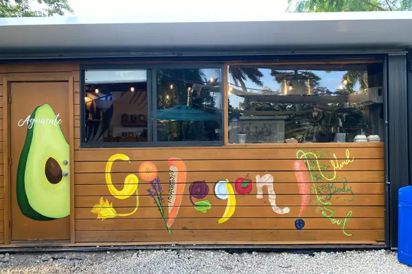 Home Swap Miami - Eat Your Heart Out