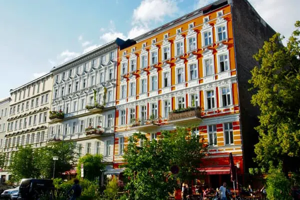 Home Swap Prenzlauer Berg - Balconies, Bakeries, and Berlin at Breakfast