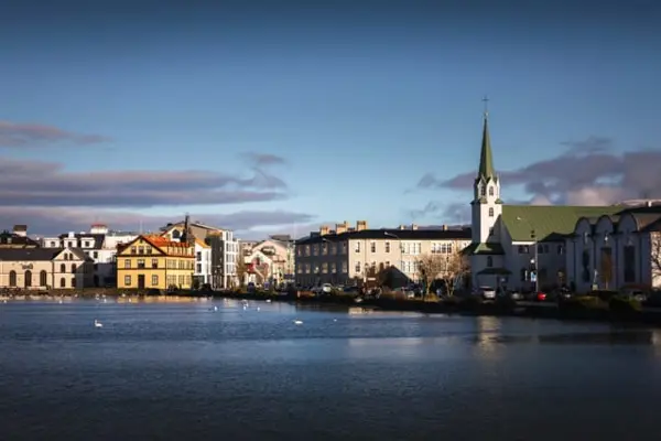Home Swap Reykjavik - Discover Reykjavik: A Blend of Nature and Nordic Charm