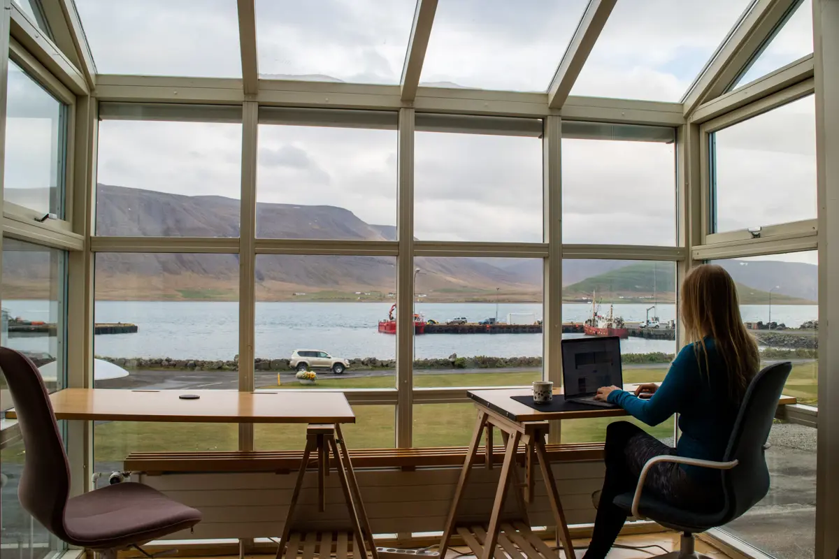 swaphouse-work-remotely-from-another-country