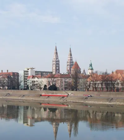 house swap in szeged