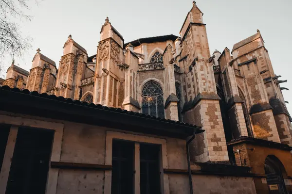 Home Swap Toulouse - A Stroll Through History