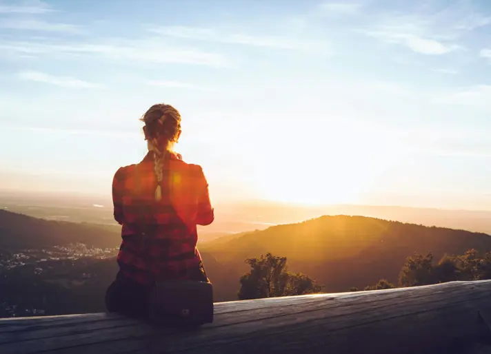 eSIM Benefits for Remote Workers and Home Swappers