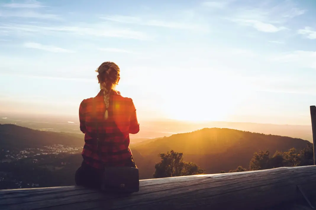 eSIM Benefits for Remote Workers and Home Swappers